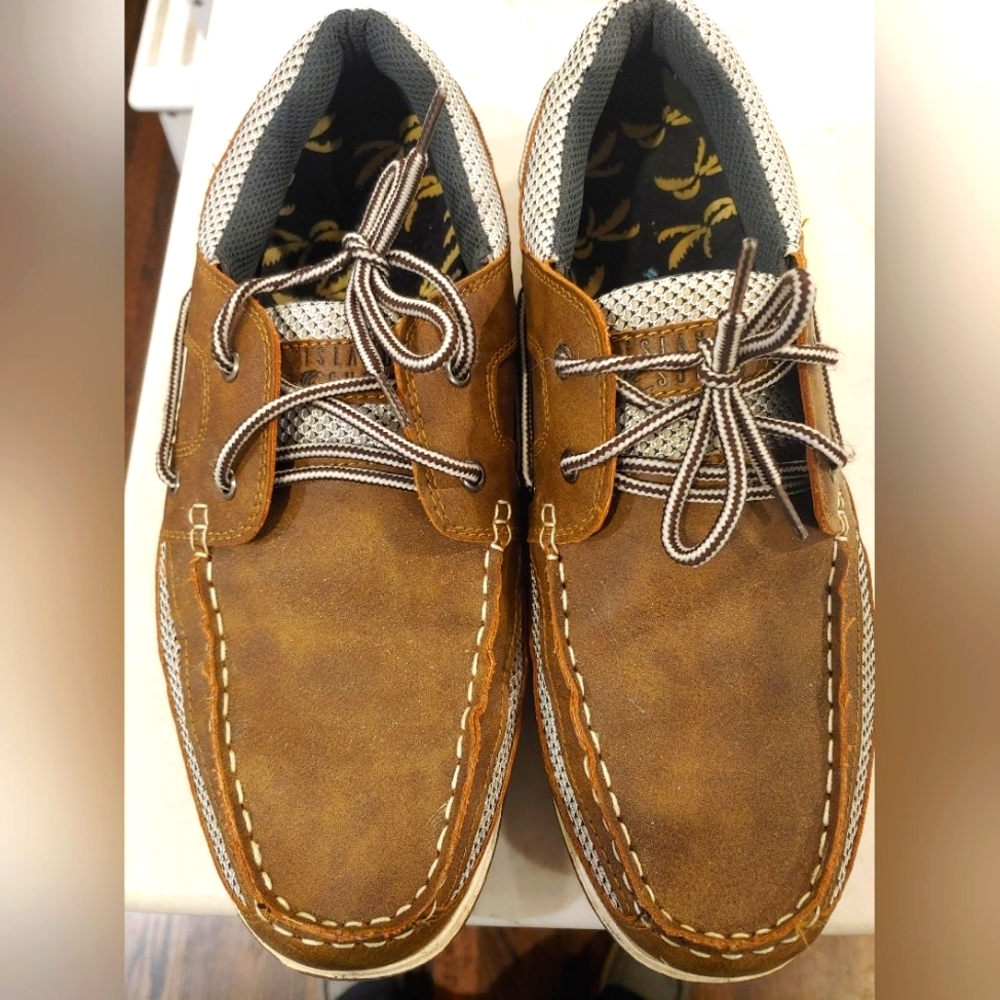 Size 10.5 Island Surf boat shoes